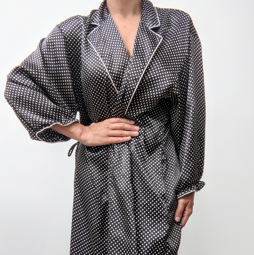 🖤 Polka dots Robe - Picture 3 of 9
